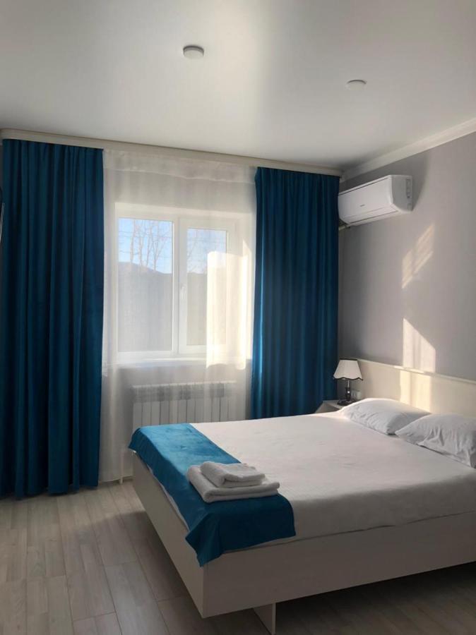 Atyraū Hanym Hotel מראה חיצוני תמונה